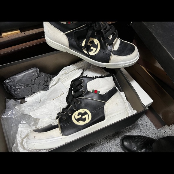 Gucci high top sneakers. - Picture 3 of 5